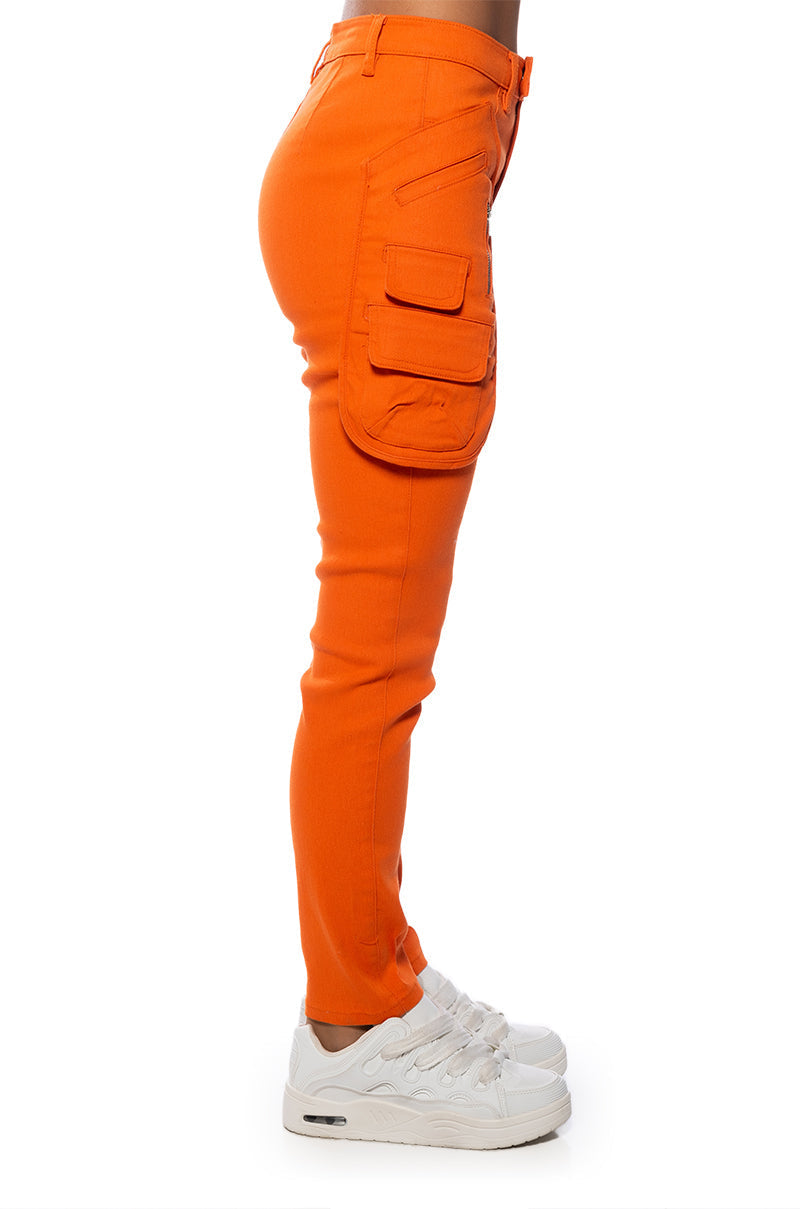 GO HARD CARGO POCKET SKINNY LEG PANT