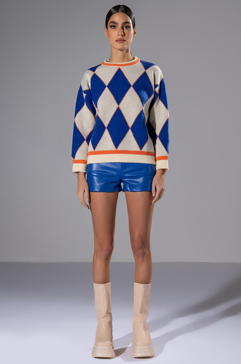 PARTY FAVORS OVERSIZED SWEATER