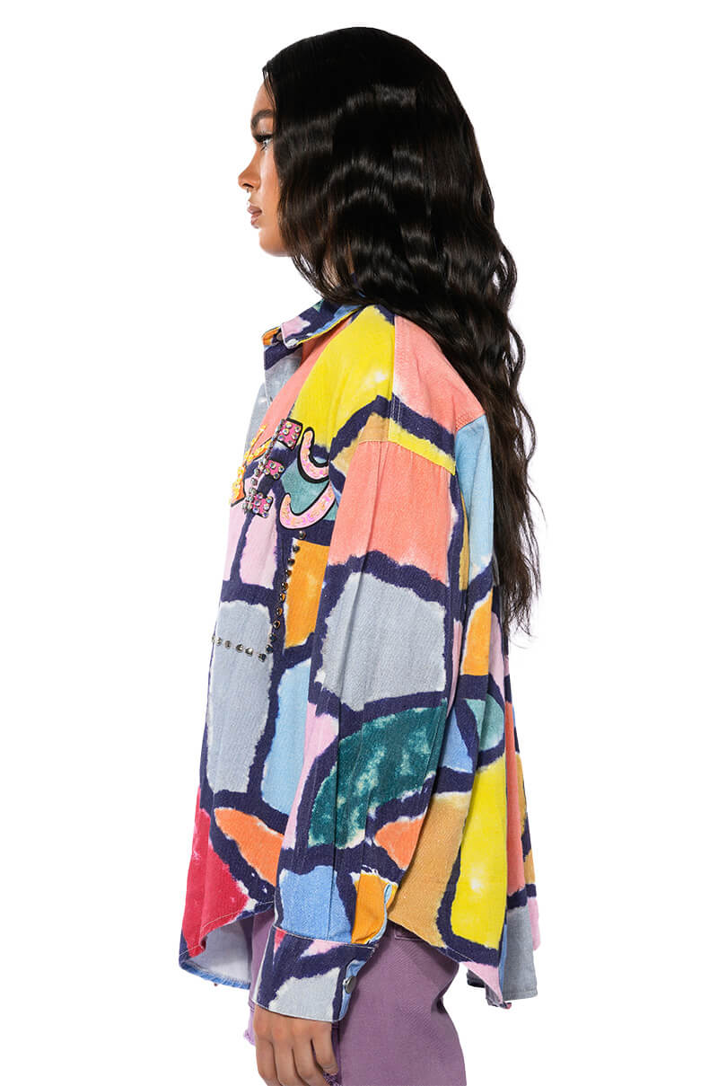 HIGH KEY ABSTRACT BUTTON DOWN BLOUSE