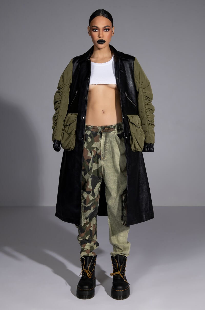 HYBRID MOTO PLEATHER TRENCH