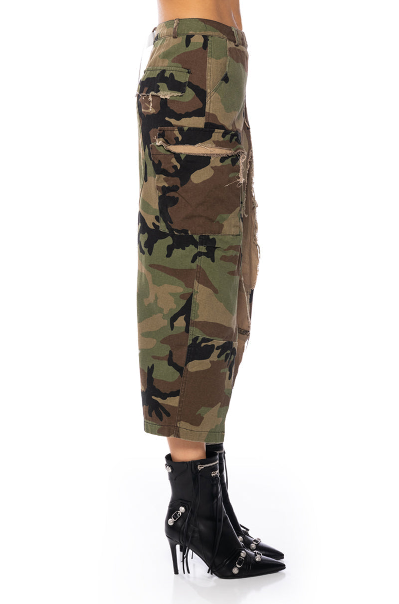 INVINCIBLE CAMO CARGO POCKET PANT