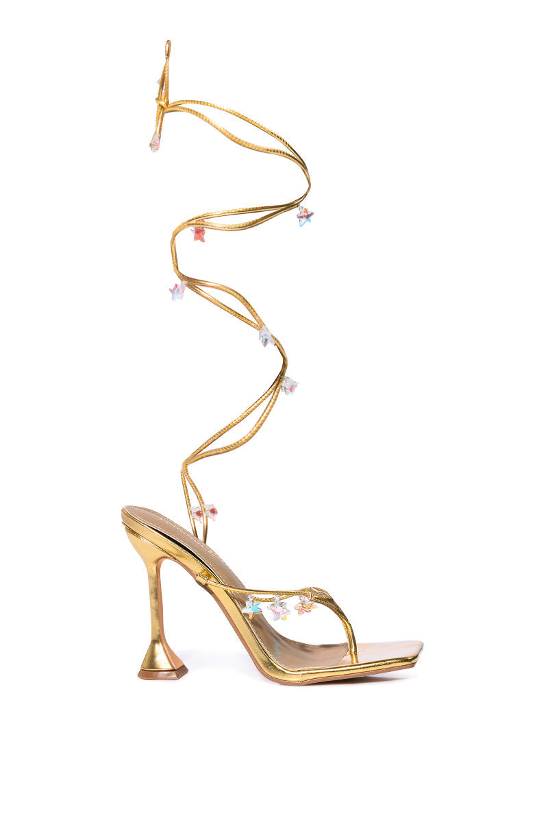 ISLA STAR STRAPPY SANDAL IN GOLD