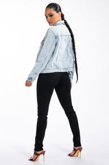 CLASSIC FIT MID LENGTH DENIM