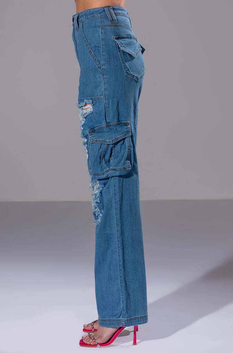 IVY DISTRESSED CARGO HIGH WAISTED JEANS