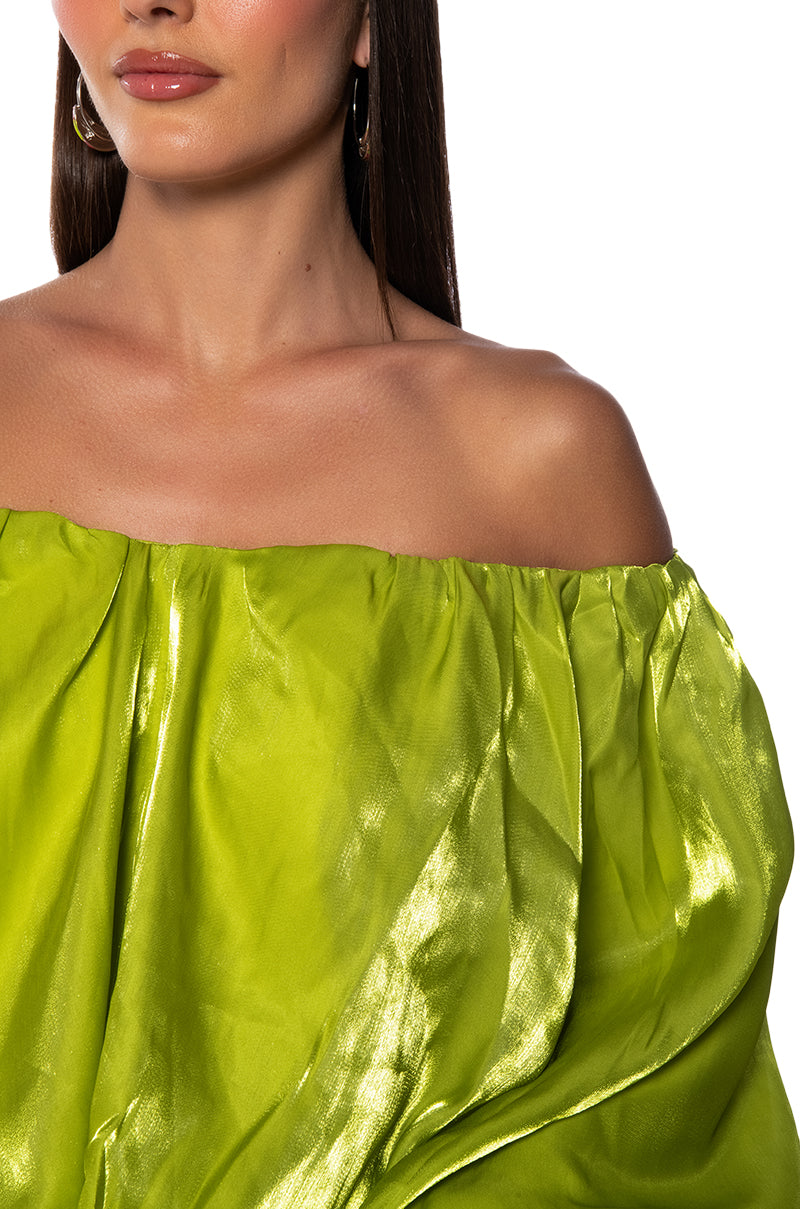 IVY OVERSIZED SLEEVE BLOUSE