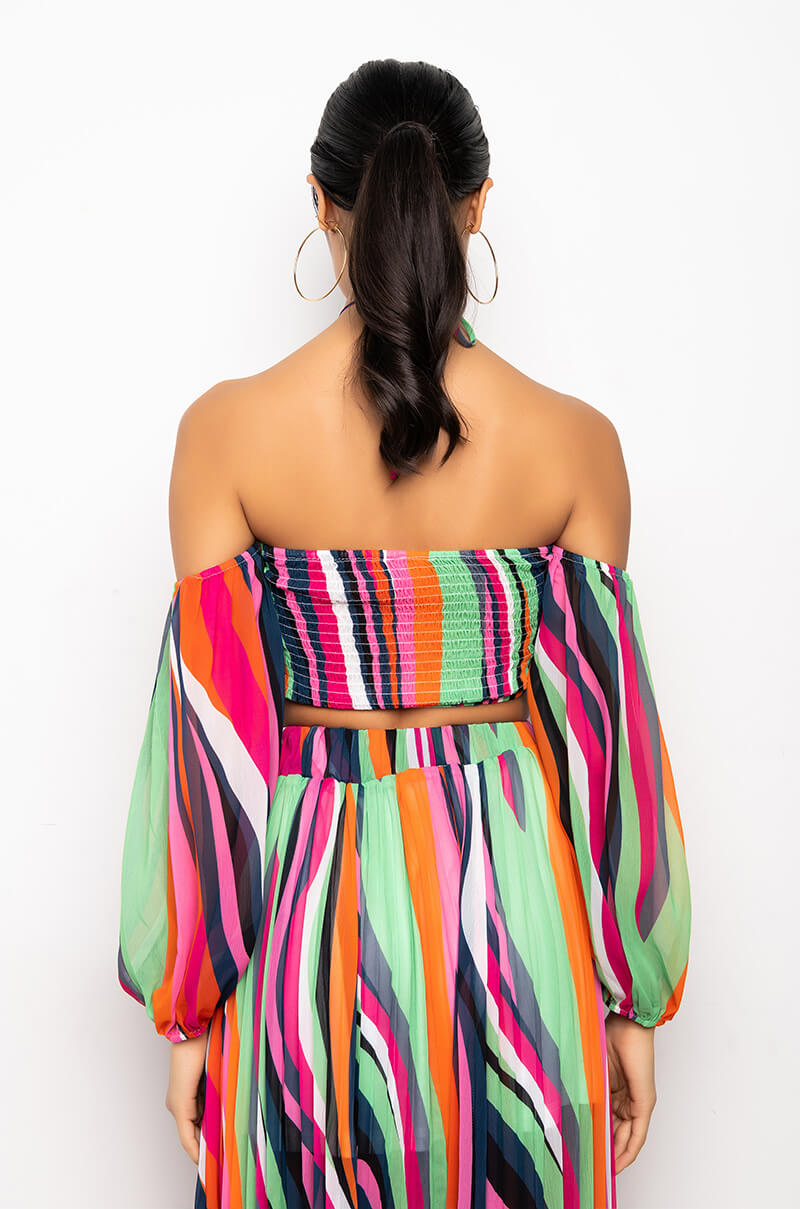 IVY SMOCKED HALTERNECK BLOUSE