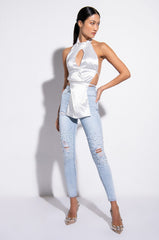 KINU KEY HOLE OPEN BACK BLOUSE
