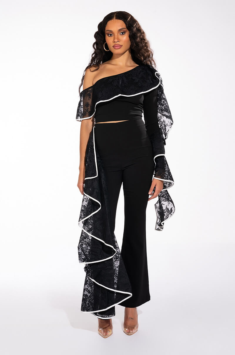 SELENA ONE SHOULDER LACE DETAIL BLOUSE