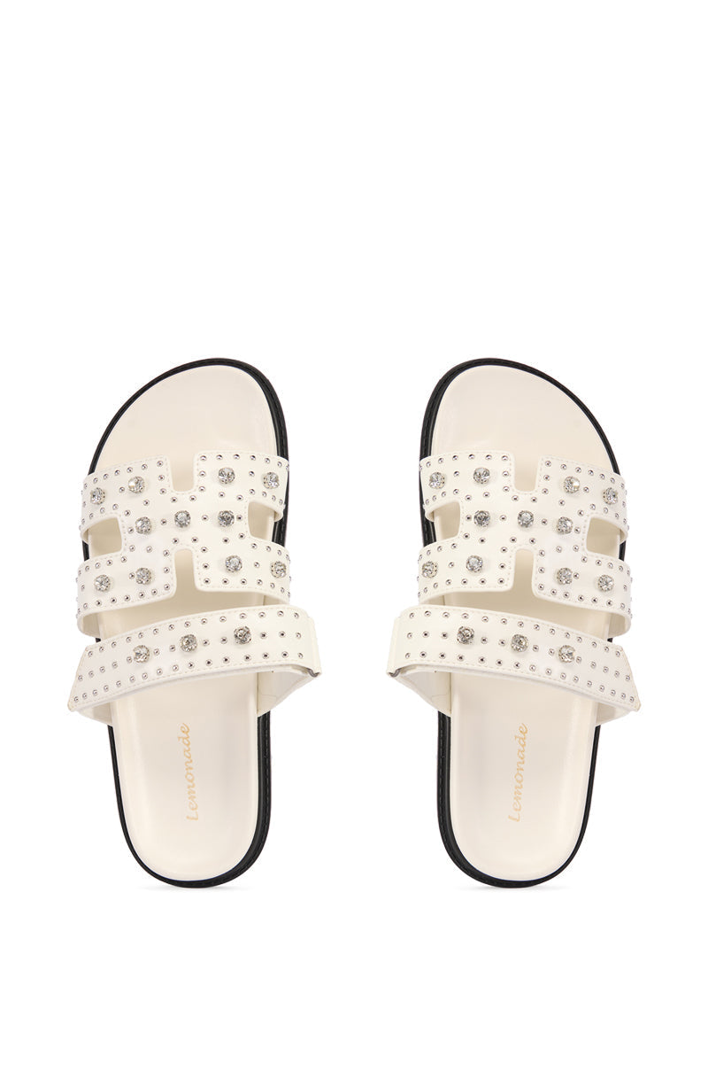 LEISURE EMBELLISHED FLAT SANDAL IN WHITE