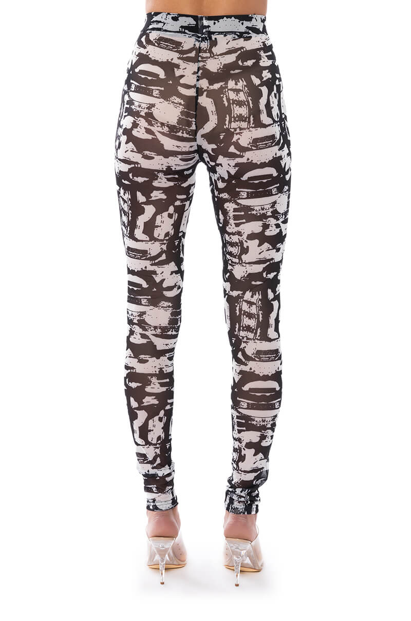 LIPS ARE SEALED MESH LEGGING