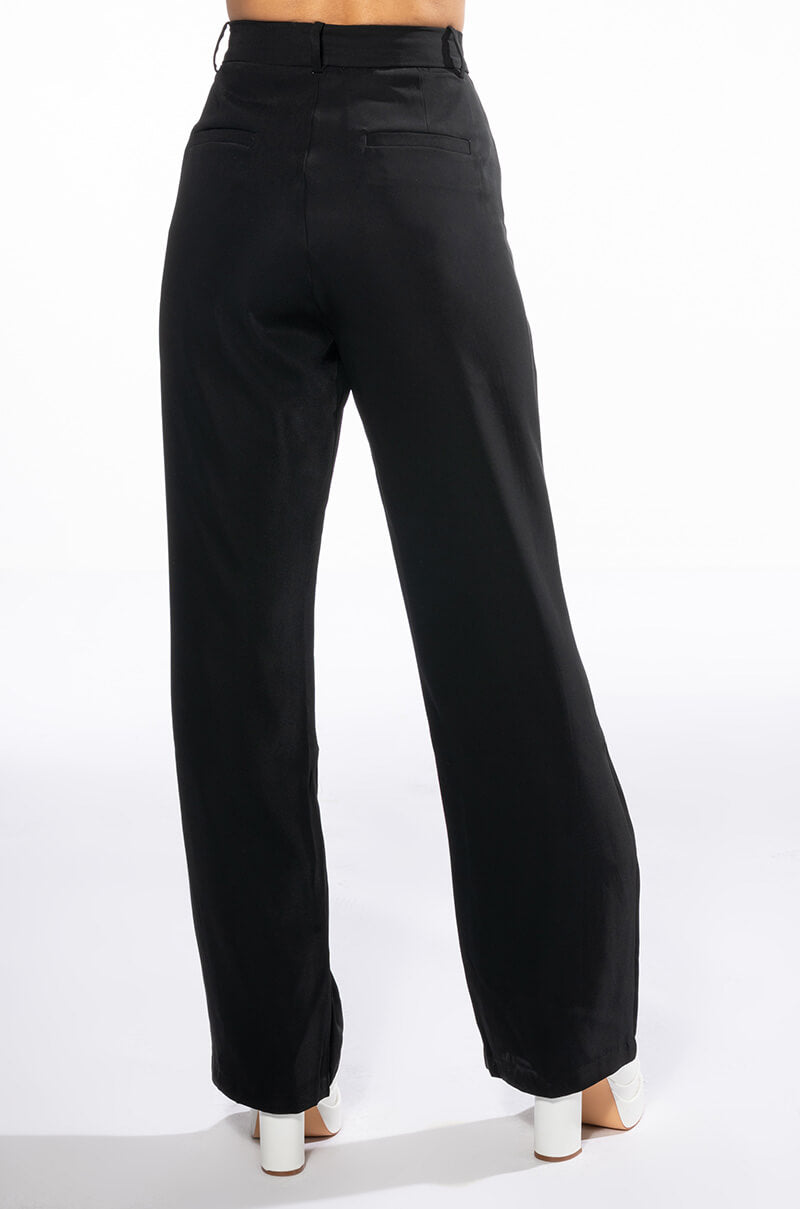 LOGAN WIDE LEG TROUSER
