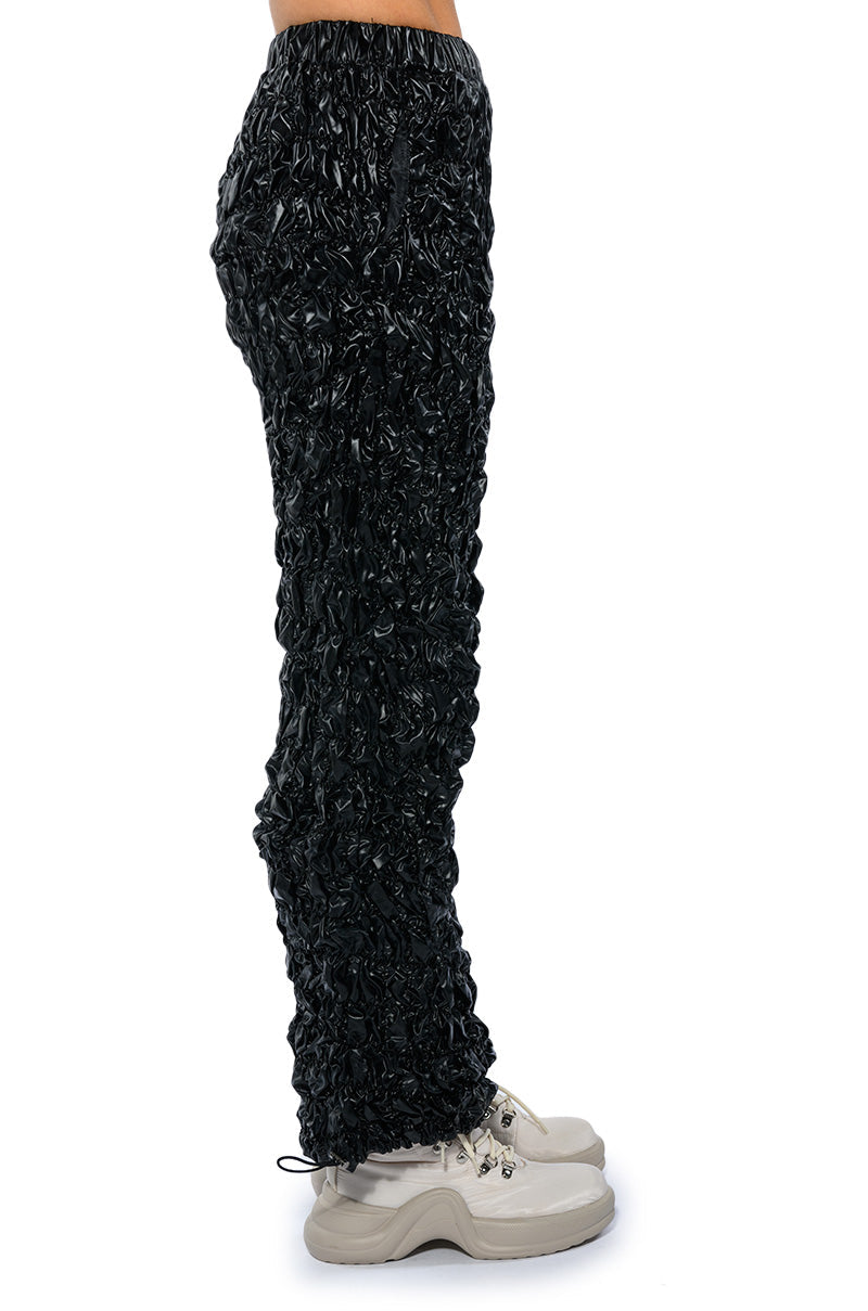 LOSE CONTROL TEXTURED PANTS