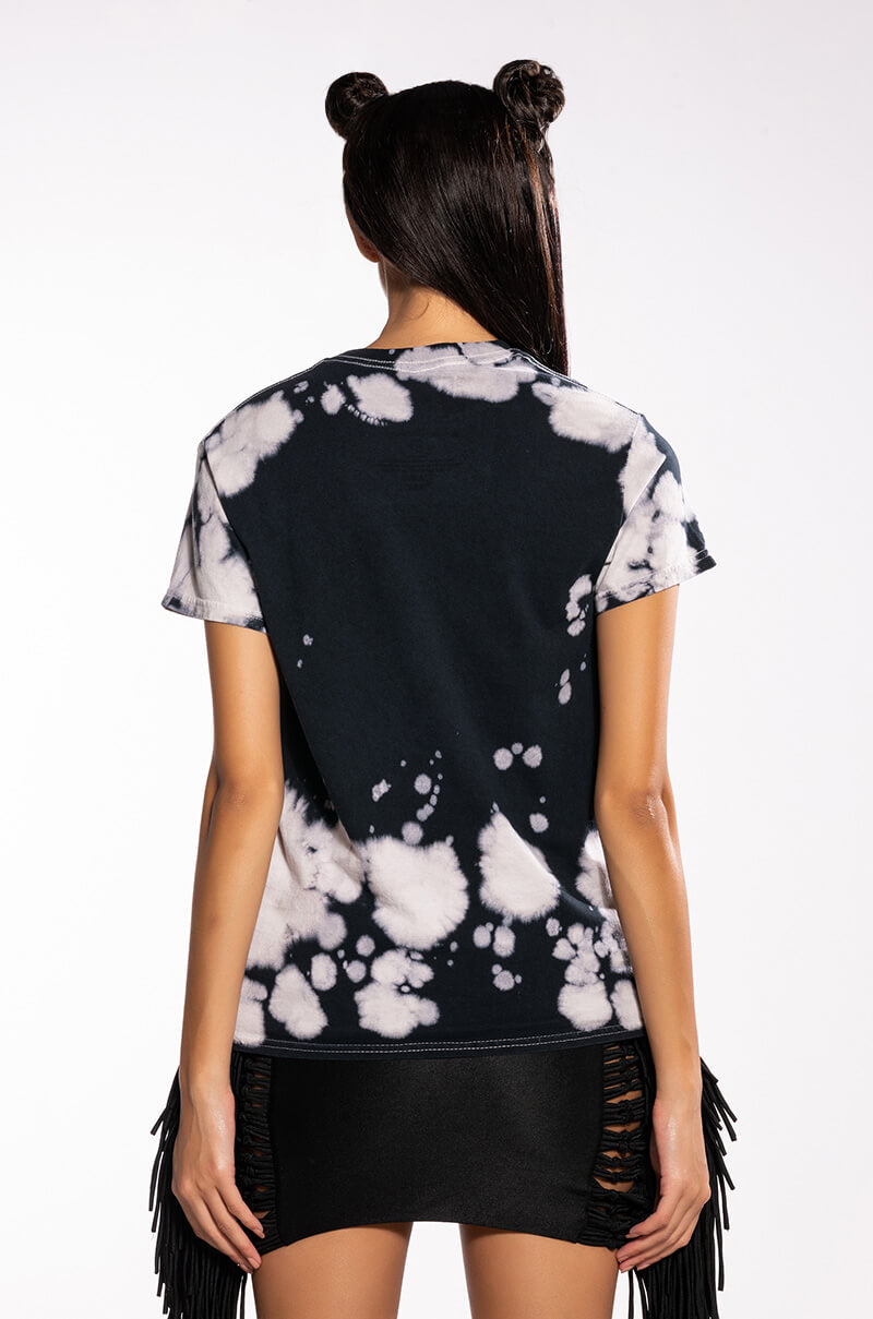 LOVE BITES TIE DYE GRAPHIC BAND TSHIRT