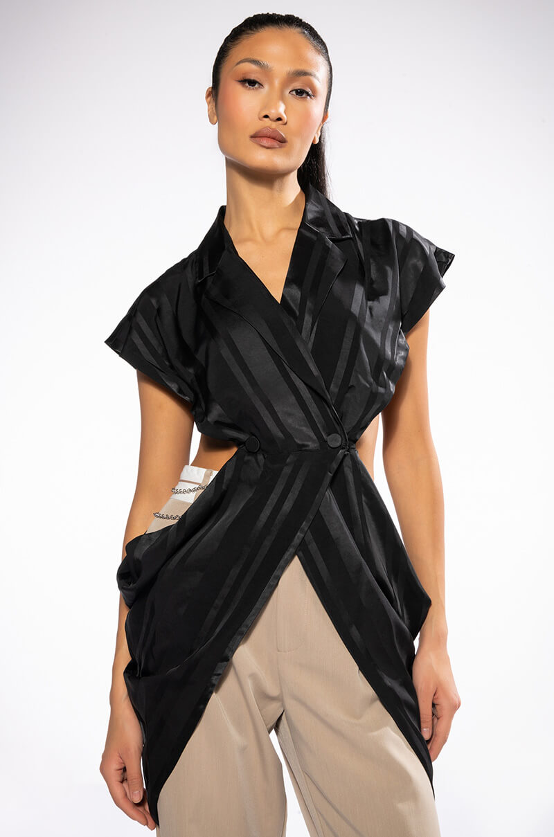 LOVE CRAZY CUT OUT BLOUSE
