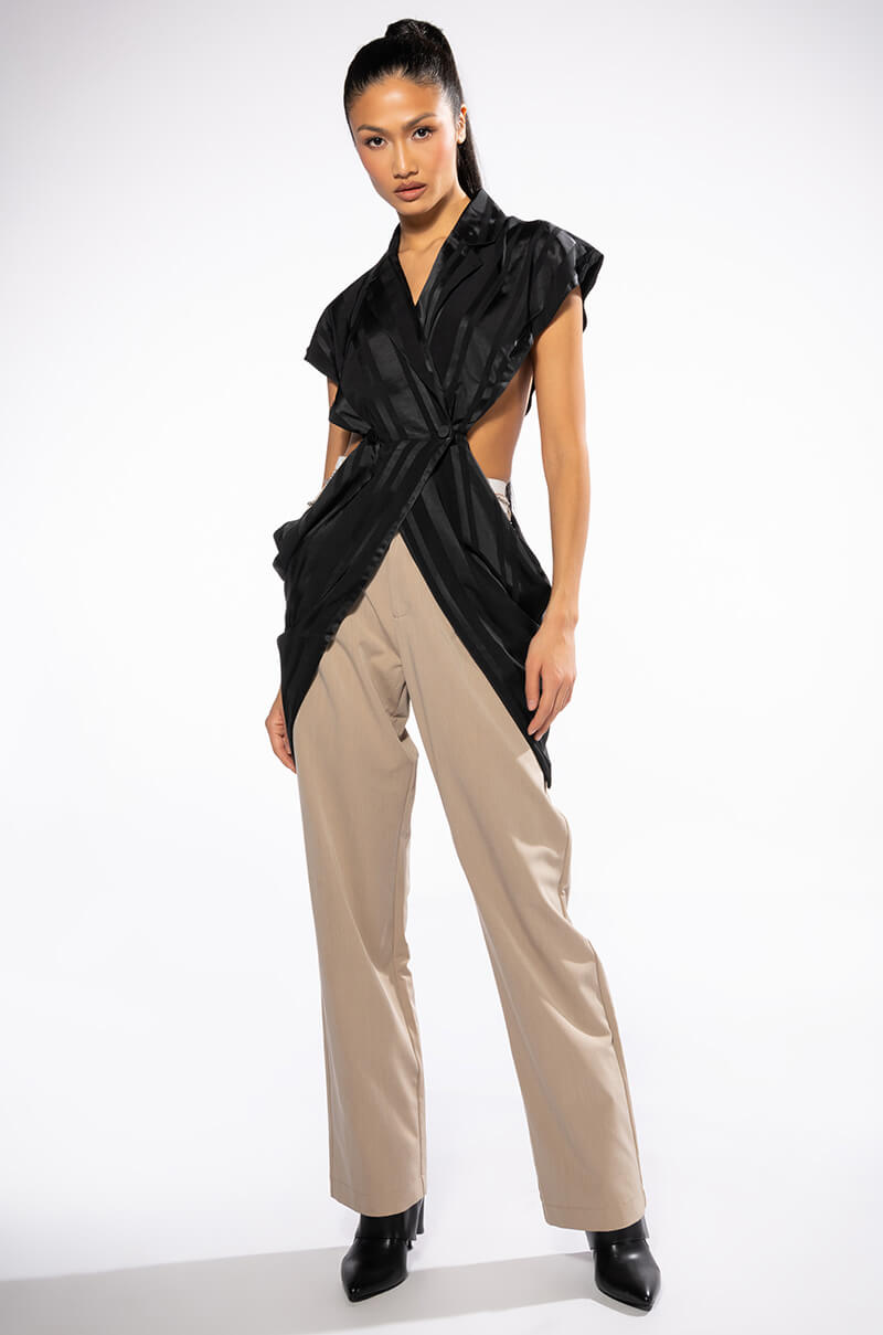 LOVE CRAZY CUT OUT BLOUSE