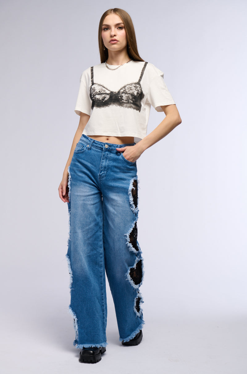 LOVE ME LIKE THAT GRAPHIC TEE
