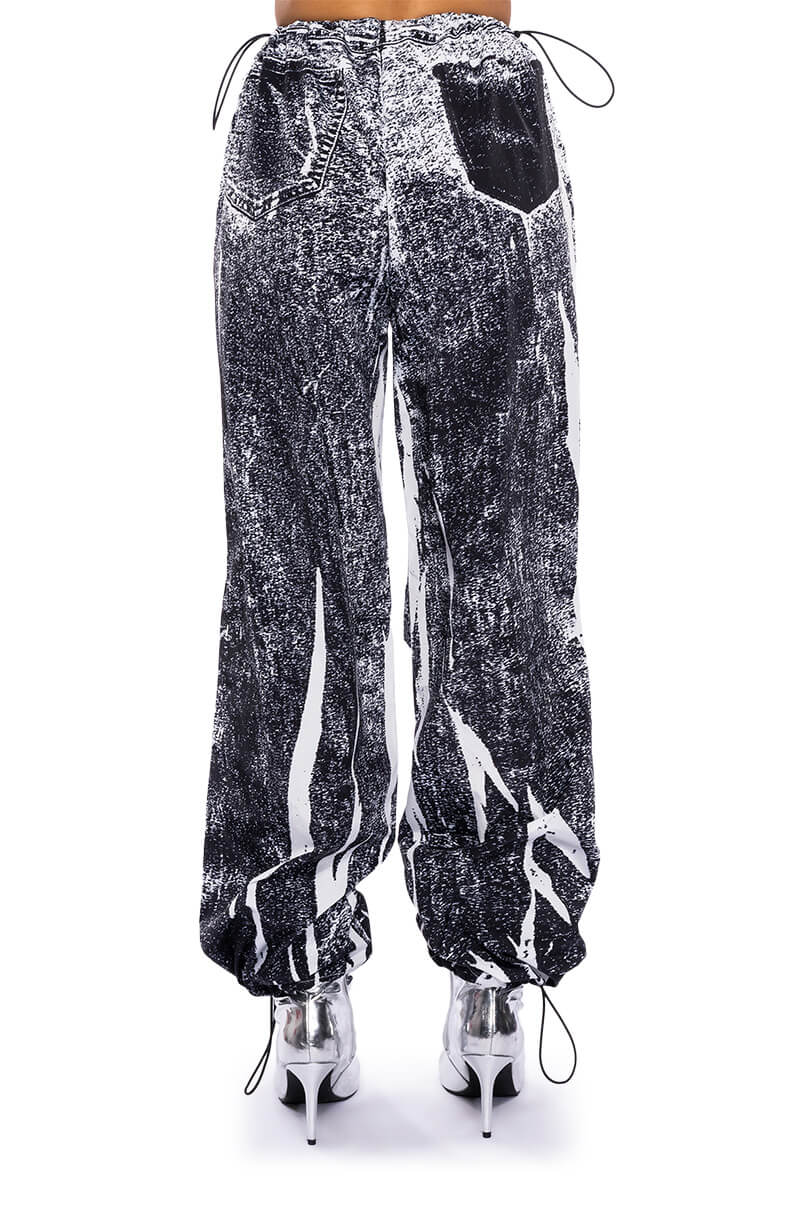 MACY FAUX DENIM LOOK PARACHUTE PANT
