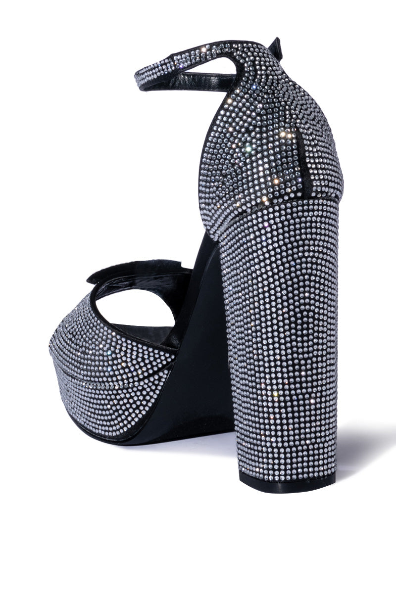 YUKO EMBELLISHED CHUNKY SANDAL IN BLACK