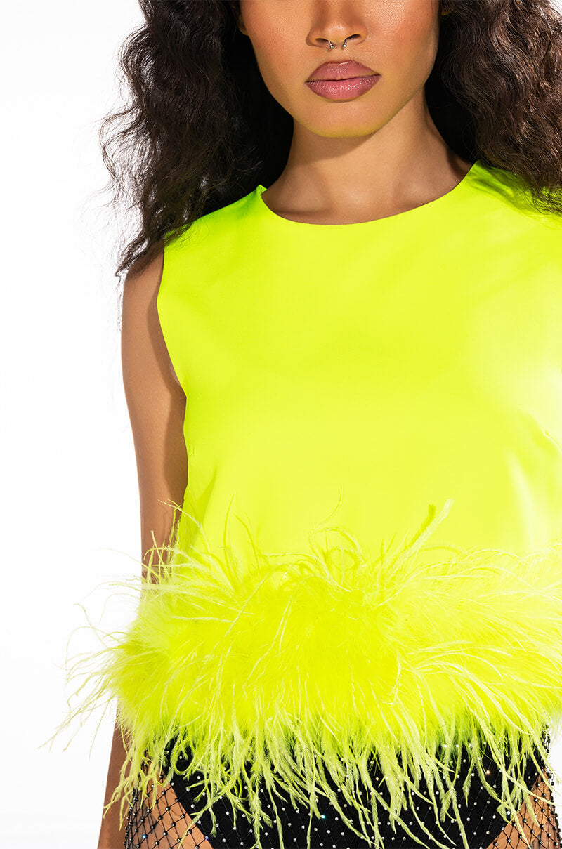MAIN CHARACTER FEATHER TOP
