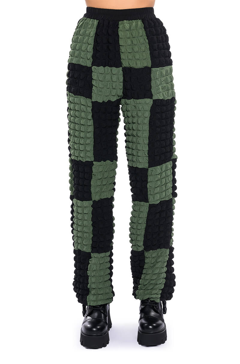 COLORBLOCK PUFF TEXTURED WIDE LEG PANT