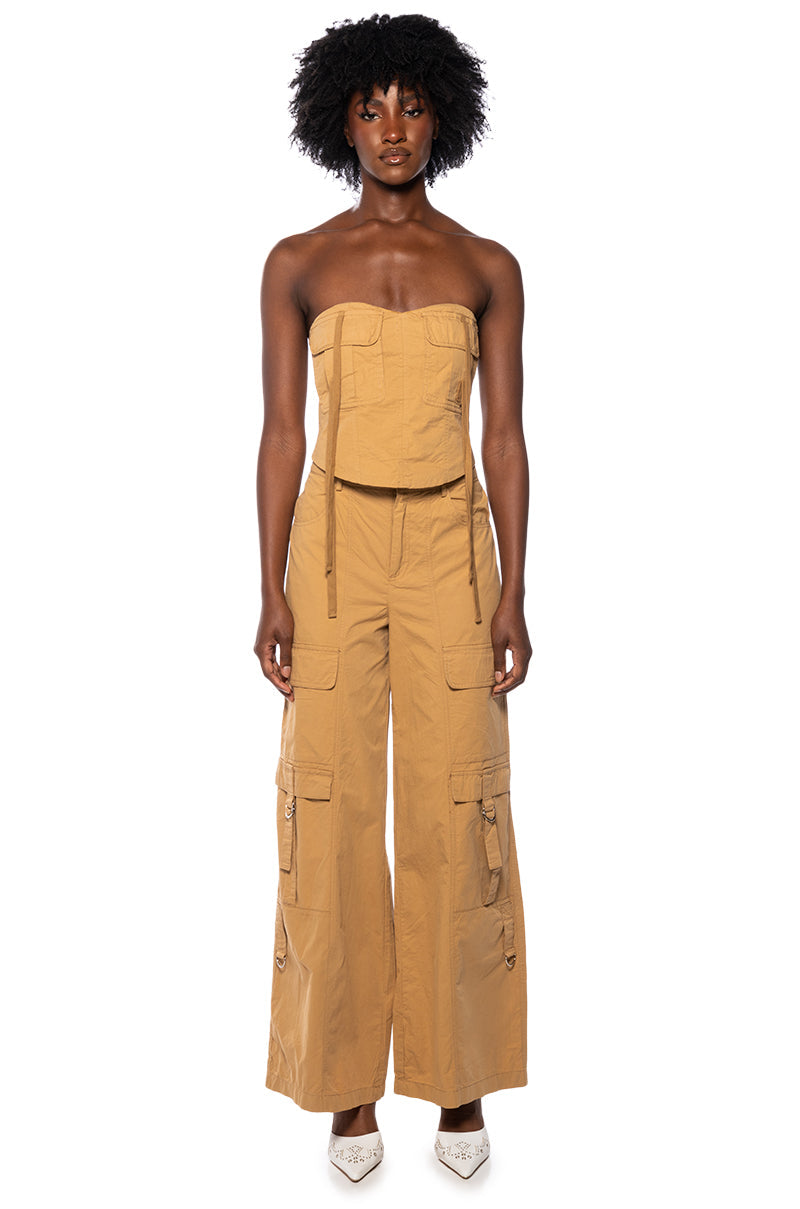 MINDING MINE WIDE LEG CARGO PANT IN BEIGE