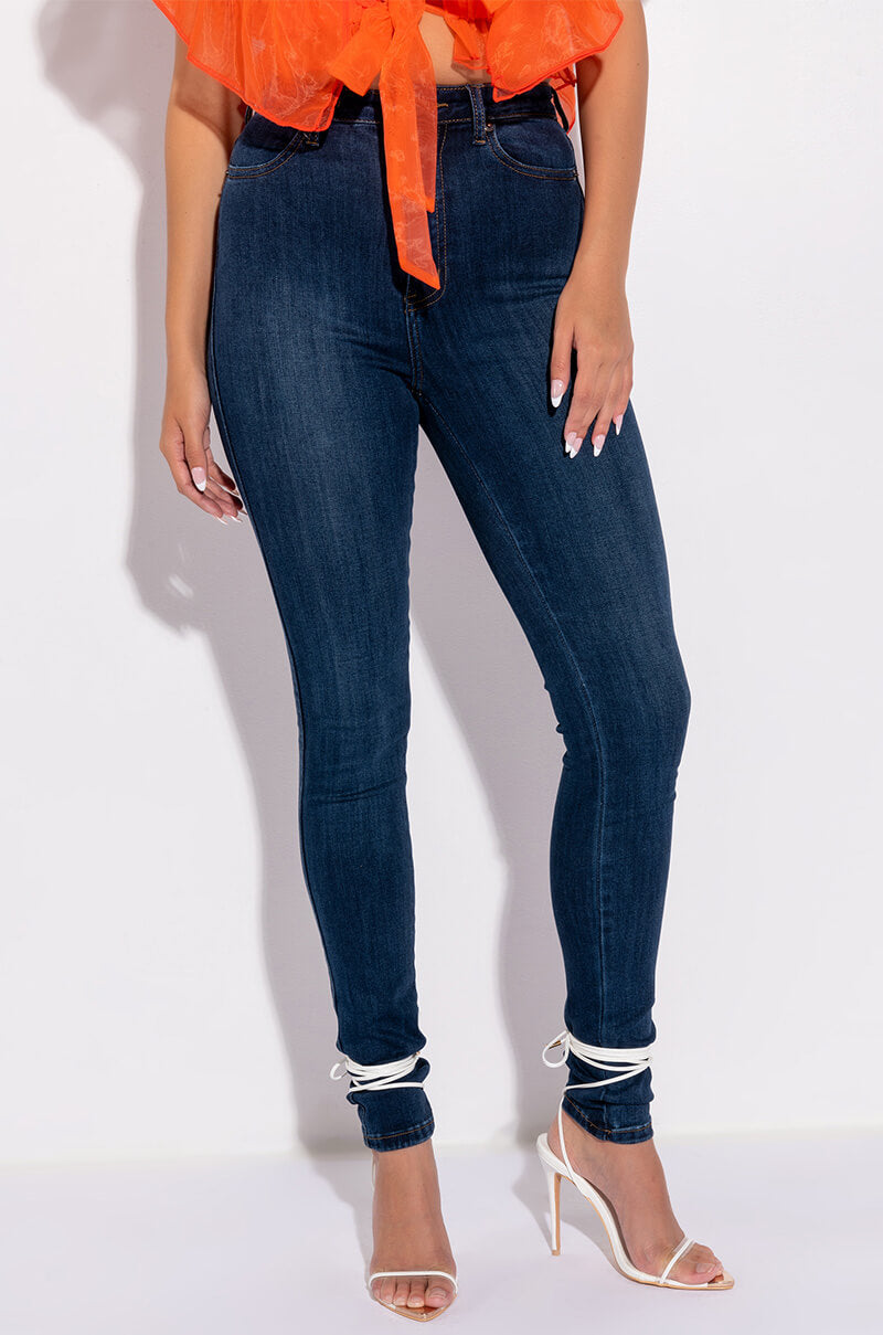 CARRIE HIGH RISE STRETCHY SKINNY JEANS