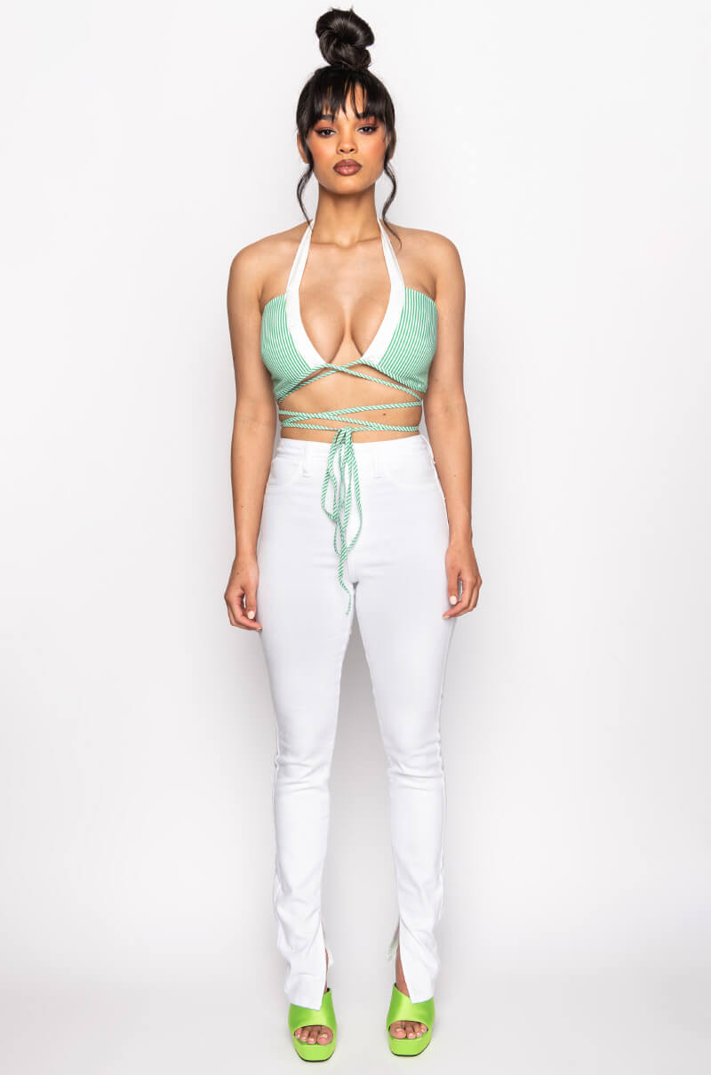 MODERN ART WRAP FRONT POPLIN HALTER CROP TOP