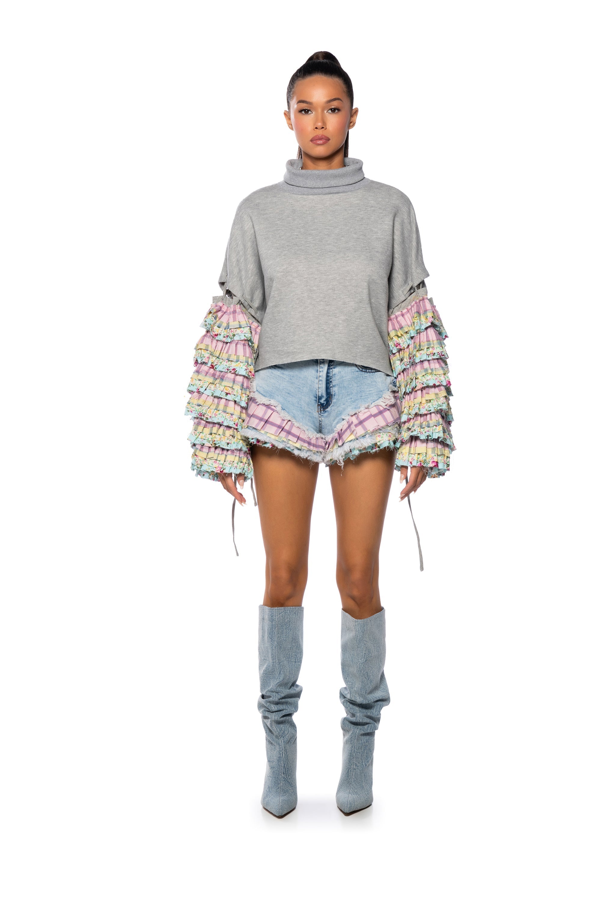MODERN ESSENCE RUFFLE SLEEVE PULLOVER