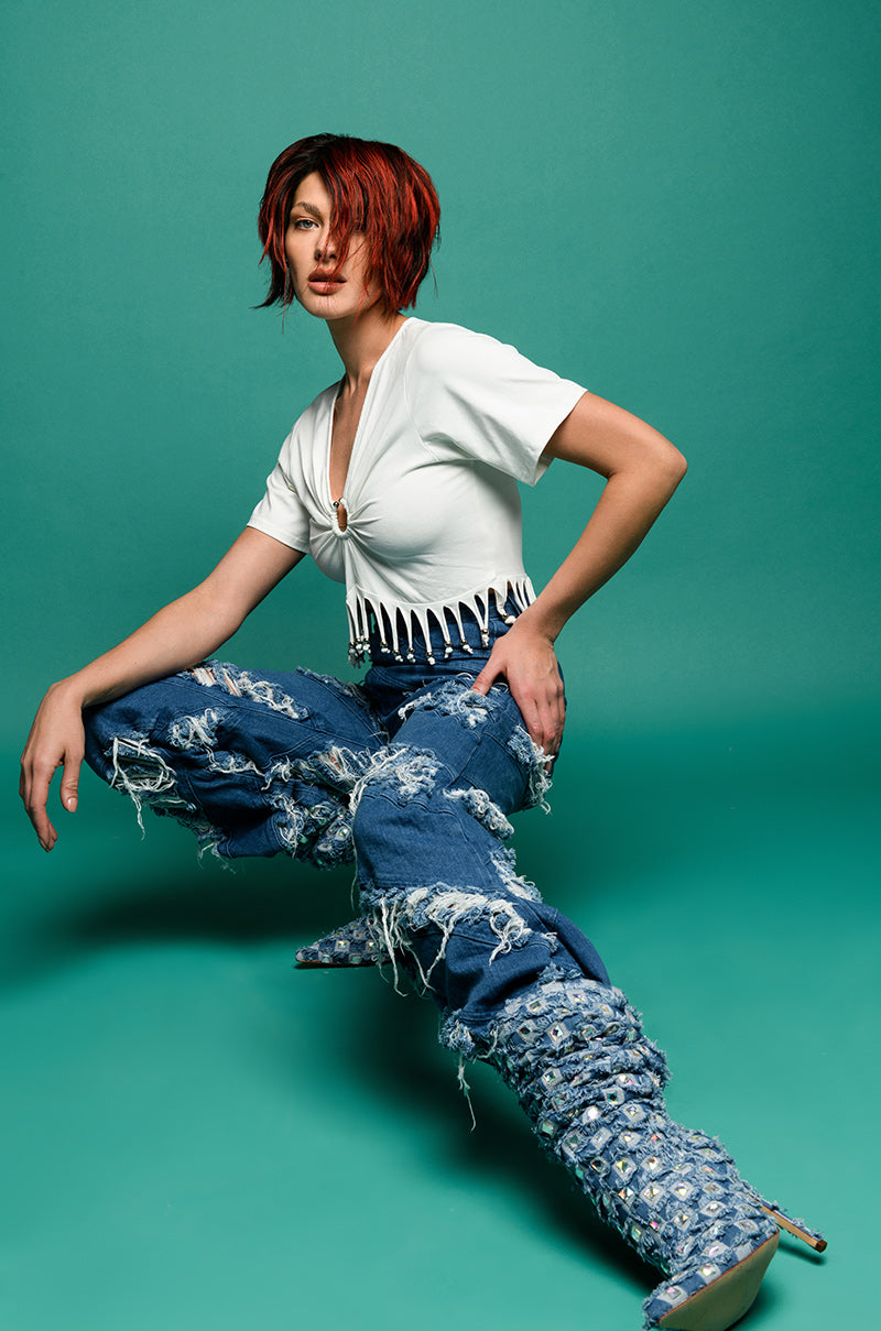 MONICA CONTOUR FRAYED JEANS