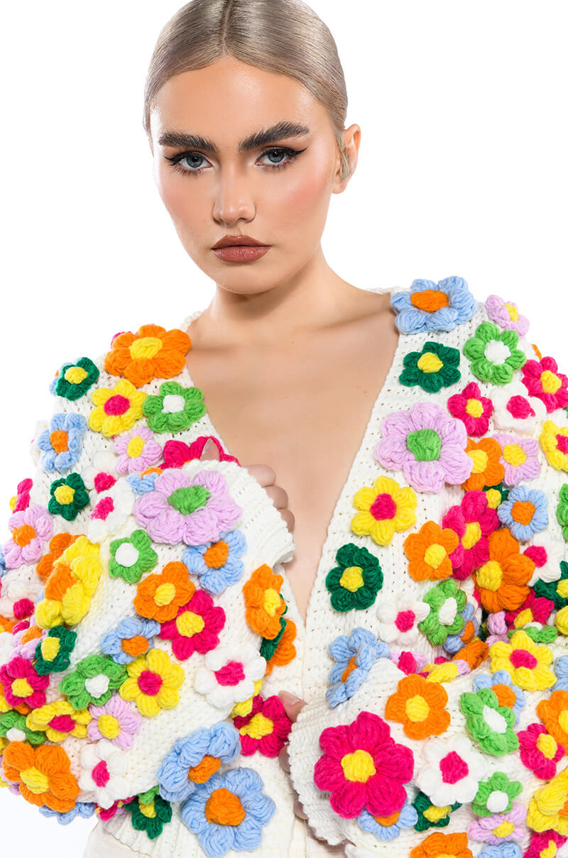 MOTHER NATURE FLOWER DETAIL CARDIGAN