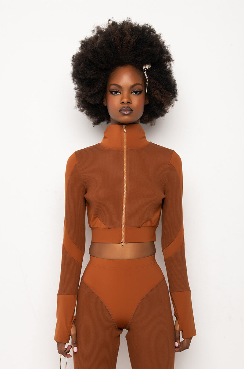 CHARIS RIBBED CROP ZIP TURTLENECK