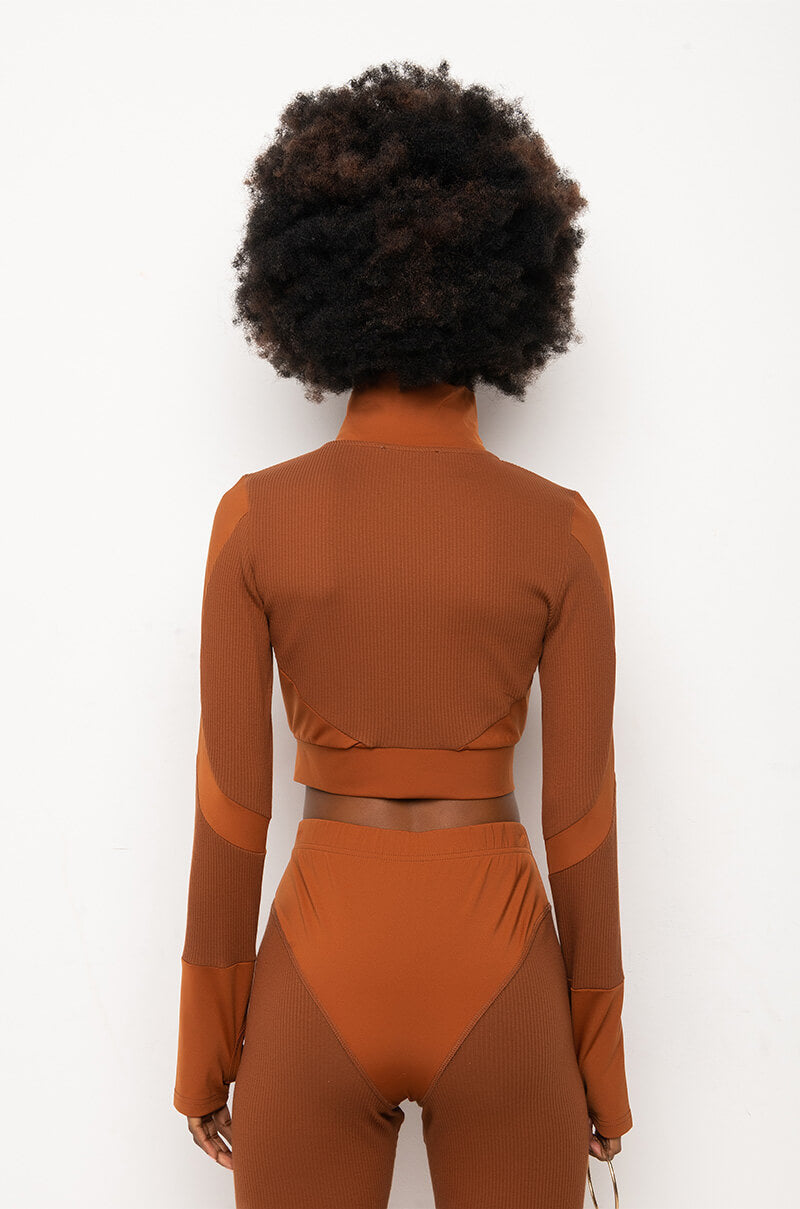 CHARIS RIBBED CROP ZIP TURTLENECK