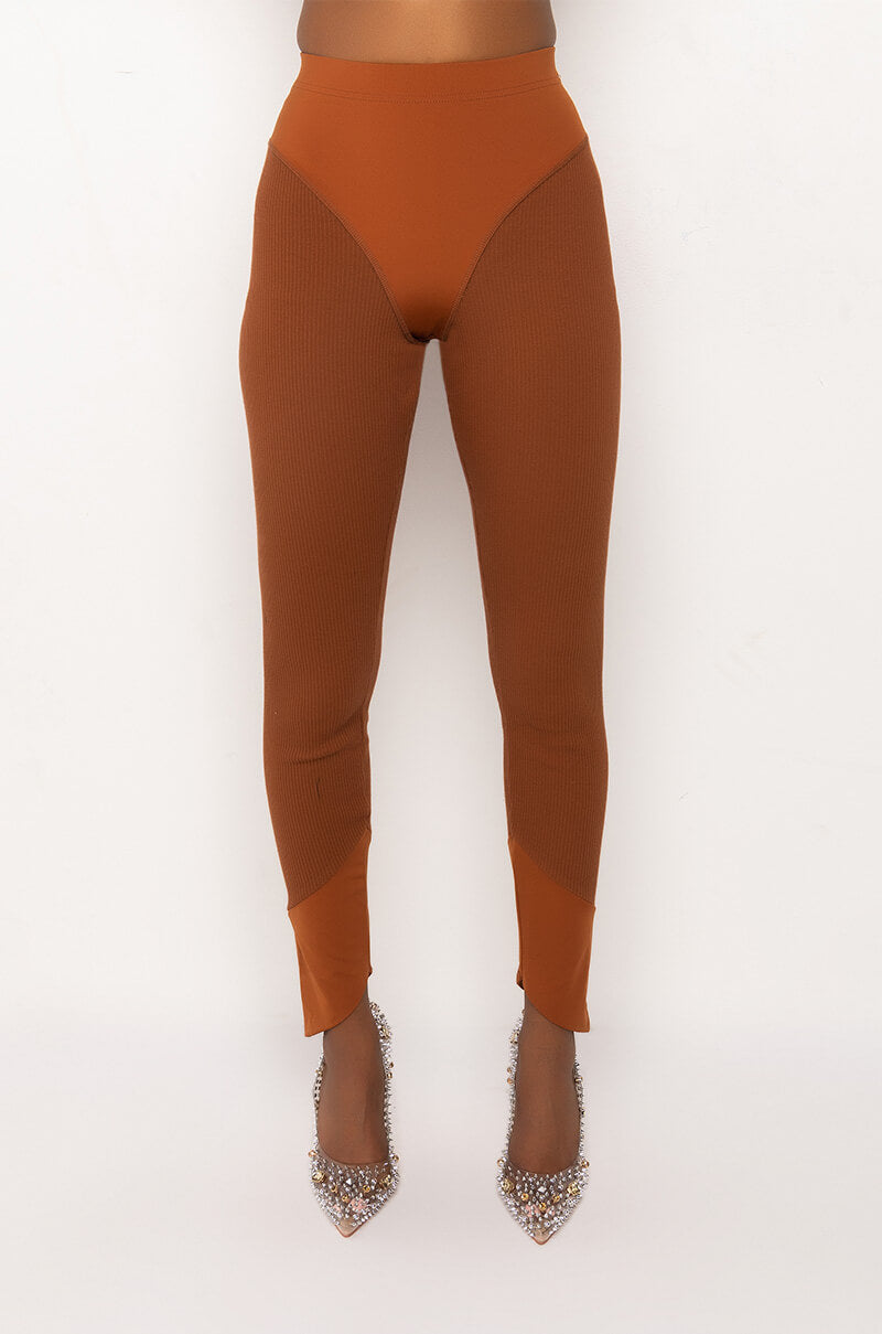 CHARIS RIBBED LEGGING