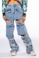 NEVER STRESSED DISTRESSED RELAXED FIT JEANS