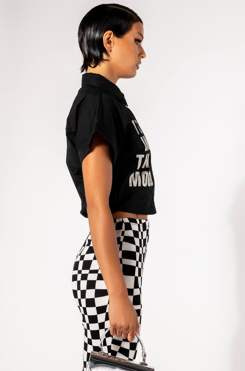 NOT IN THE MOOD CROPPED BUTTON DOWN BLOUSE