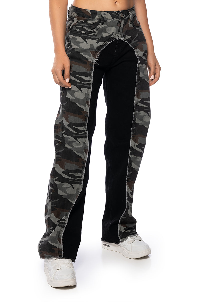 NOT YOURS BOYFRIEND FIT JEANS