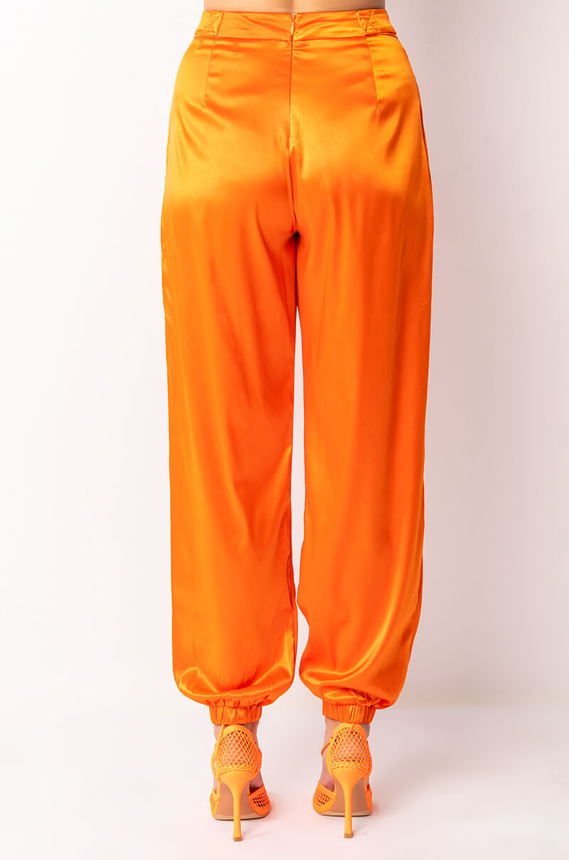 MIA PLEATED JOGGER PANT