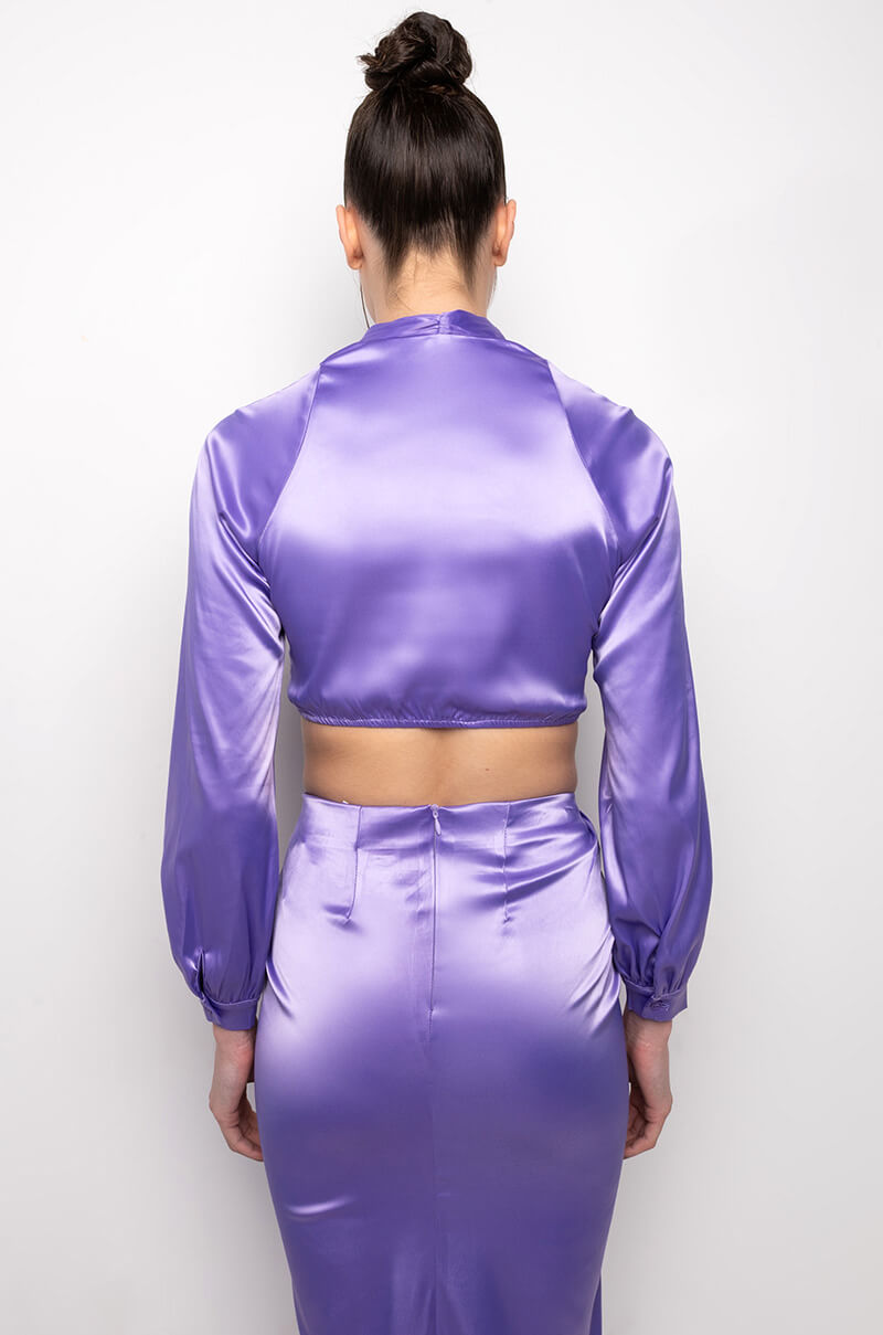 ON MY LEVEL TWIST FRONT SATIN CROP BLOUSE