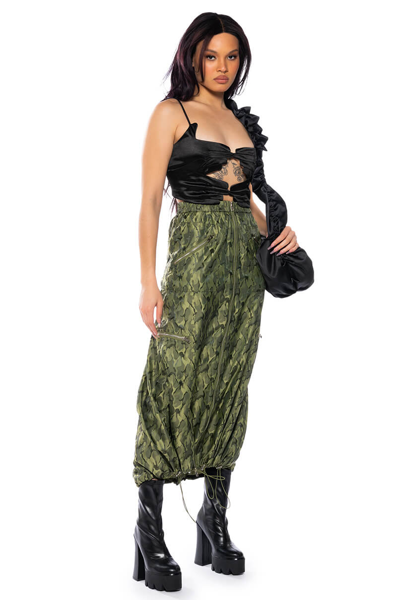 ONE KISS MIDI SKIRT