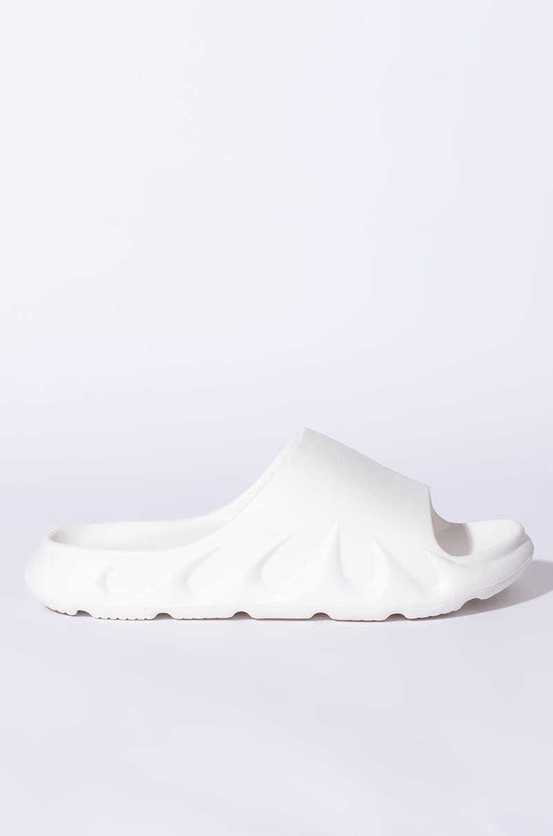 ONLY IN MY DREAMS FLAT SANDAL IN WHITE