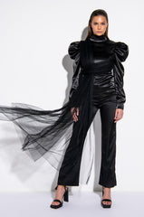 OVER THE MOON PUFF SLEEVE TULLE DETAIL TOP