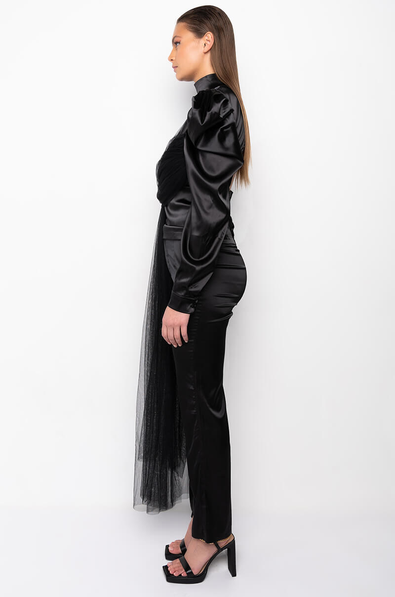 OVER THE MOON PUFF SLEEVE TULLE DETAIL TOP