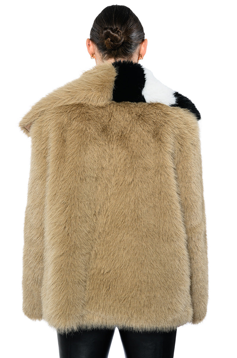 OVERSIZE SOFT FAUX FUR STRIPE JACKET