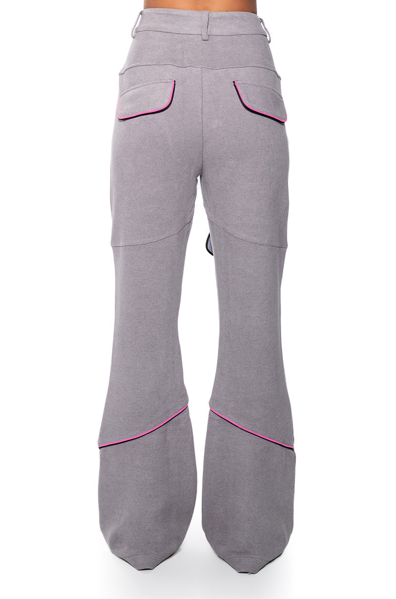 PINK FRIDAY KNIT FLARE TROUSER
