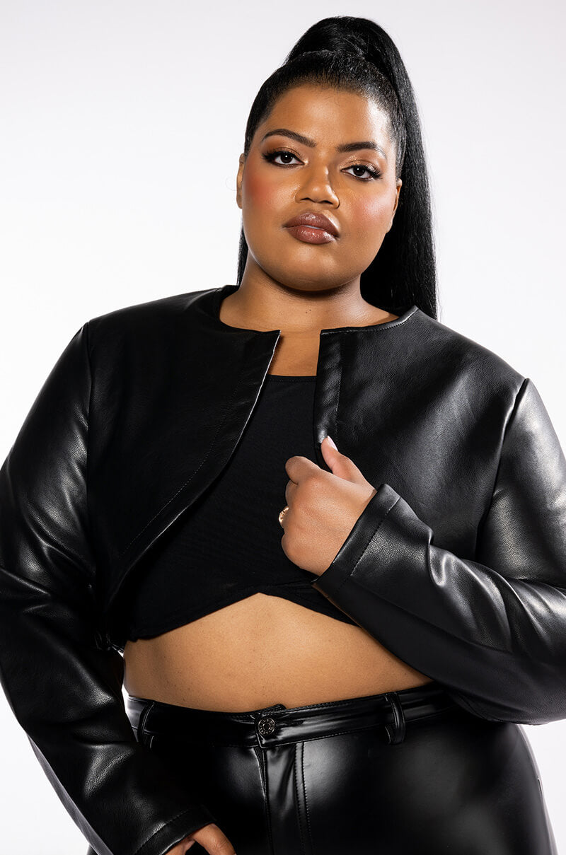 PLUS AZALEA WANG MASTER CROP ANGLE BLAZER