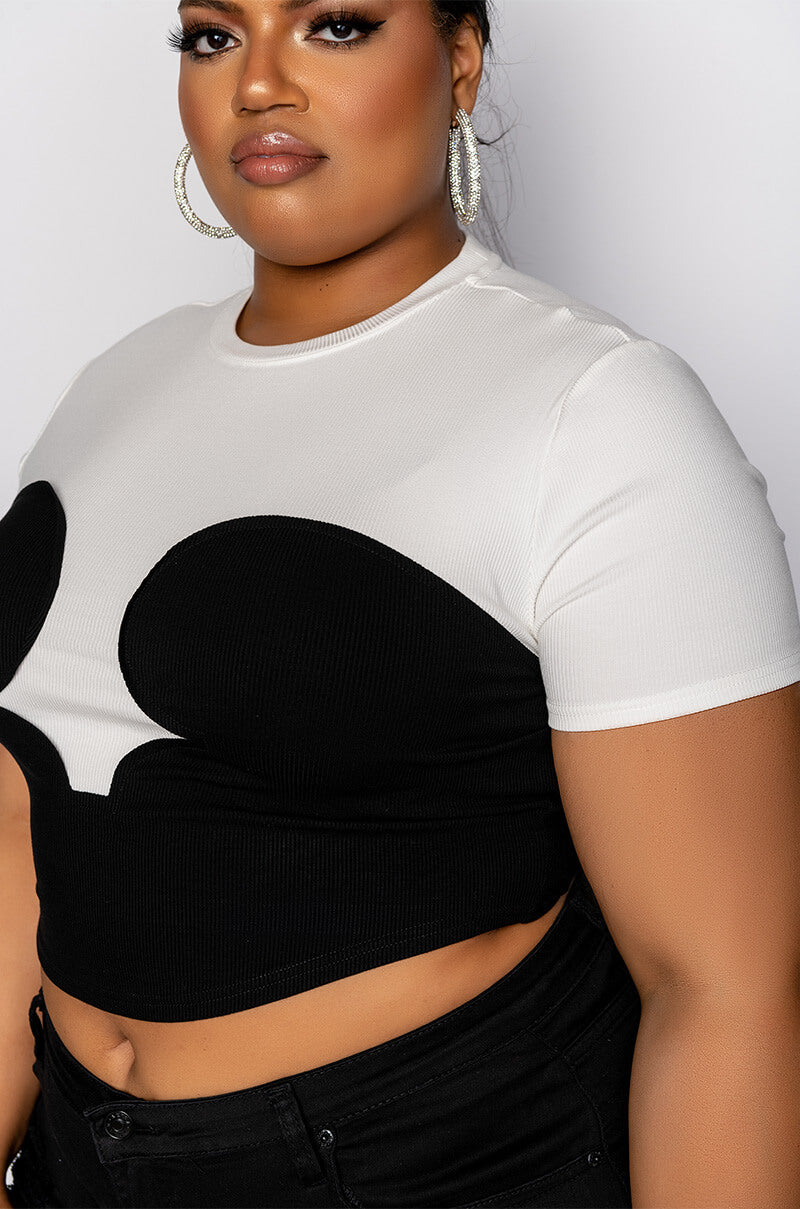 PLUS DAPHNE COLORBLOCK CREW NECK TSHIRT