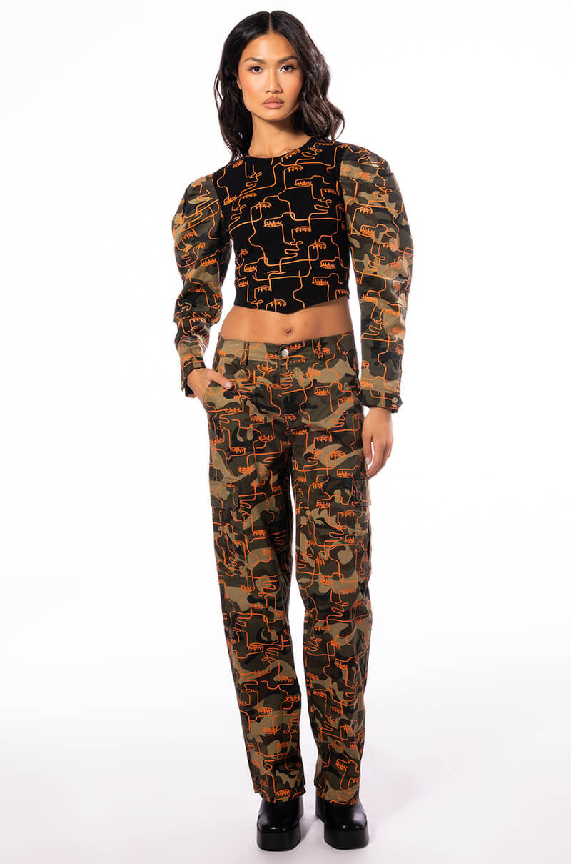 PRINTED CAMO CARGO PANT