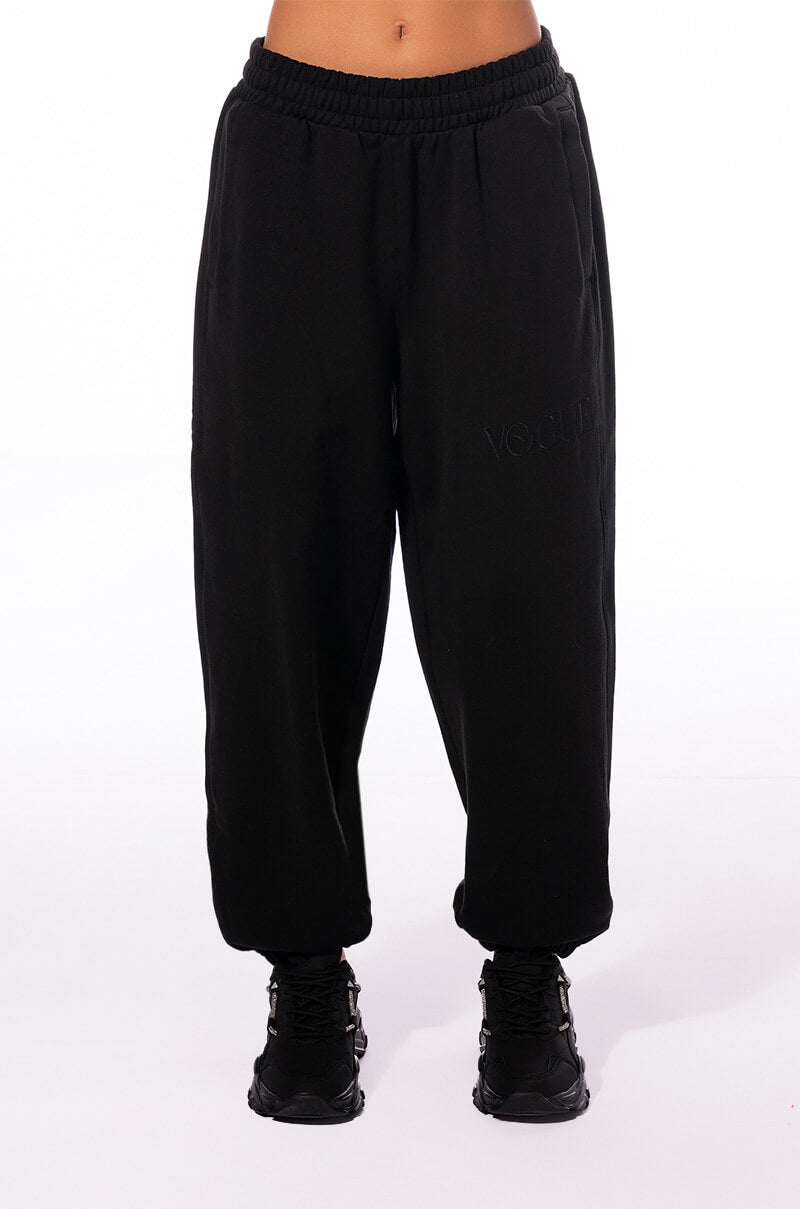 PUMA x VOGUE RELAXED SWEATPANTS