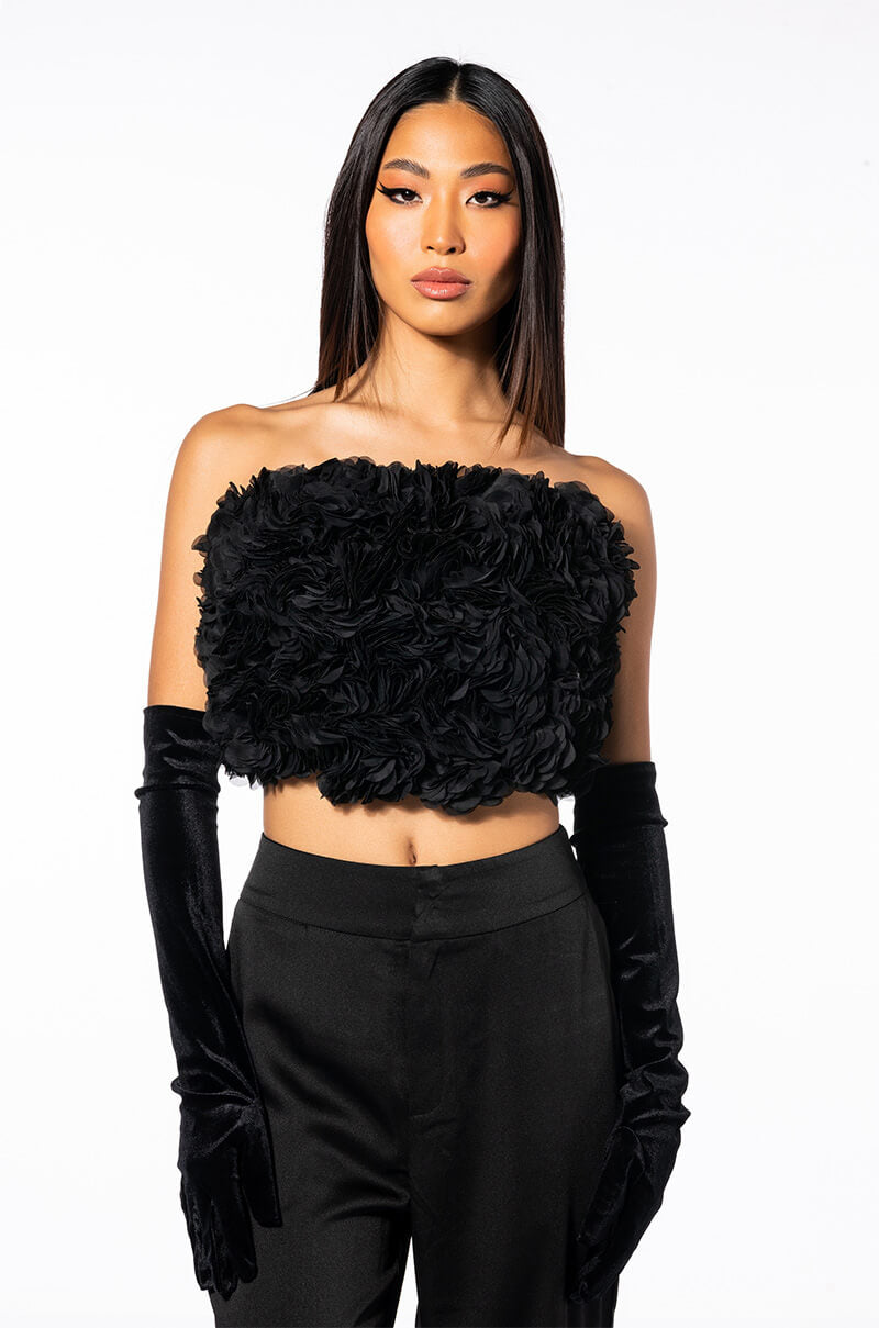 QUEEN OF SPADES BOW DETAIL TUBE BLOUSE