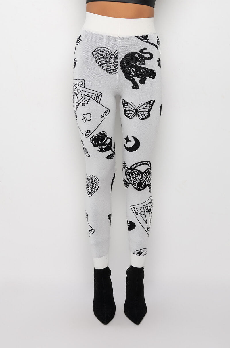 ROLL THE DICE KNIT JOGGER